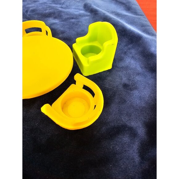 Vintage Fisher Price Little‎ Peoples Table And Chairs Yellow And Green - Picture 6 of 10
